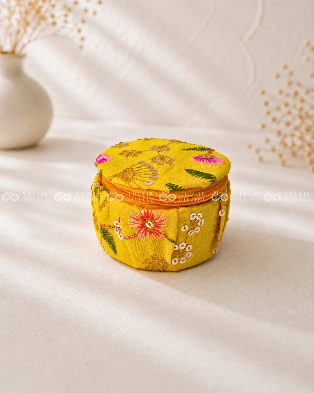 Embroidery Bangle Box (Assorted)